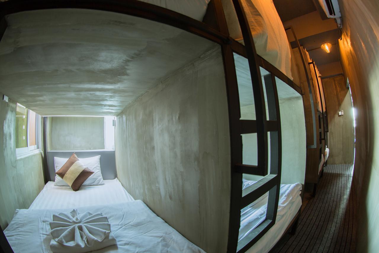 The Lodge Yangon Hostel Buitenkant foto