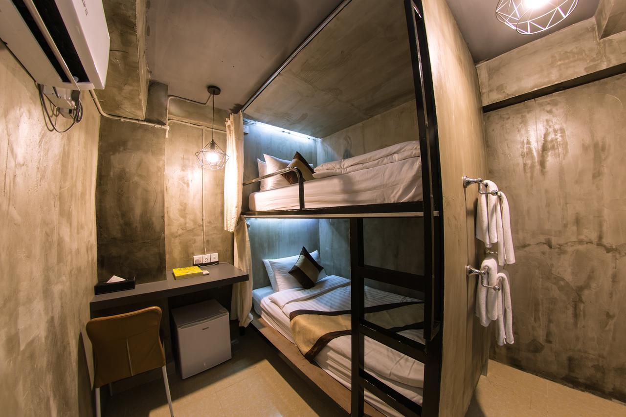 The Lodge Yangon Hostel Buitenkant foto