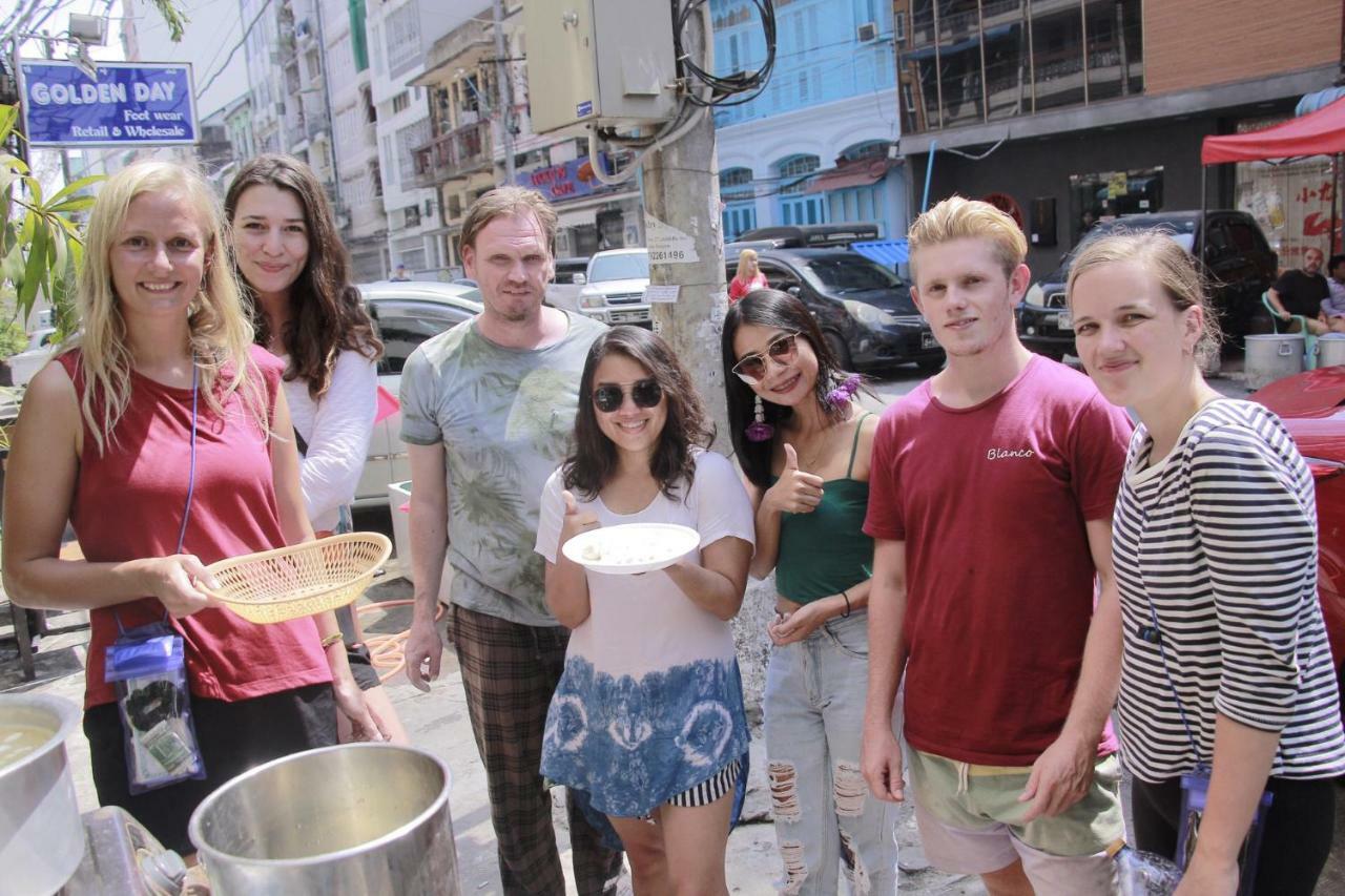 The Lodge Yangon Hostel Buitenkant foto